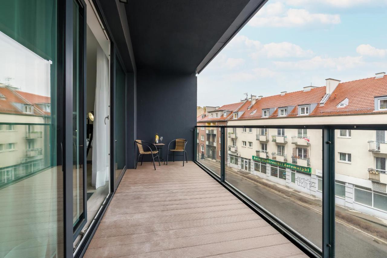 Apartments Poznan Chwaliszewo Residence With Free Garage By Noclegi Renters 외부 사진