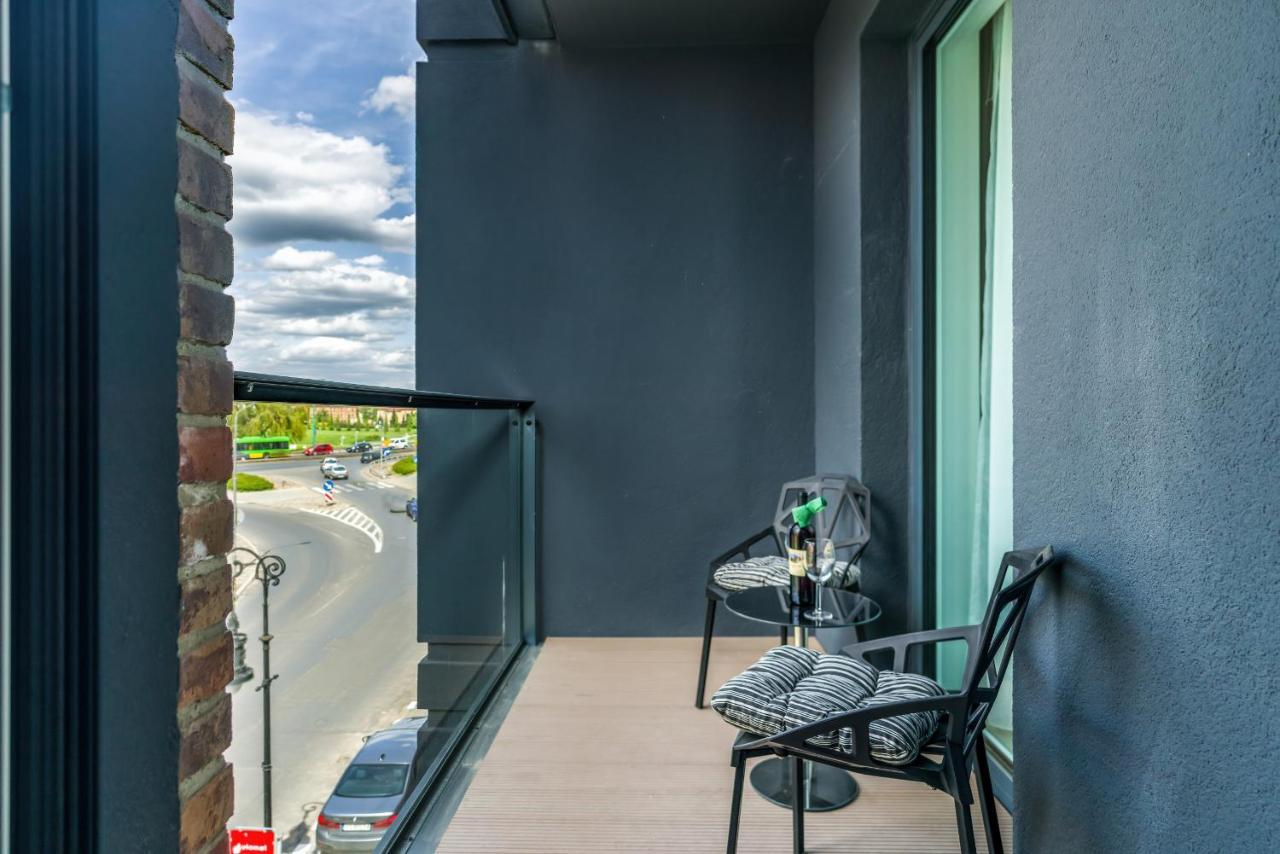 Apartments Poznan Chwaliszewo Residence With Free Garage By Noclegi Renters 외부 사진