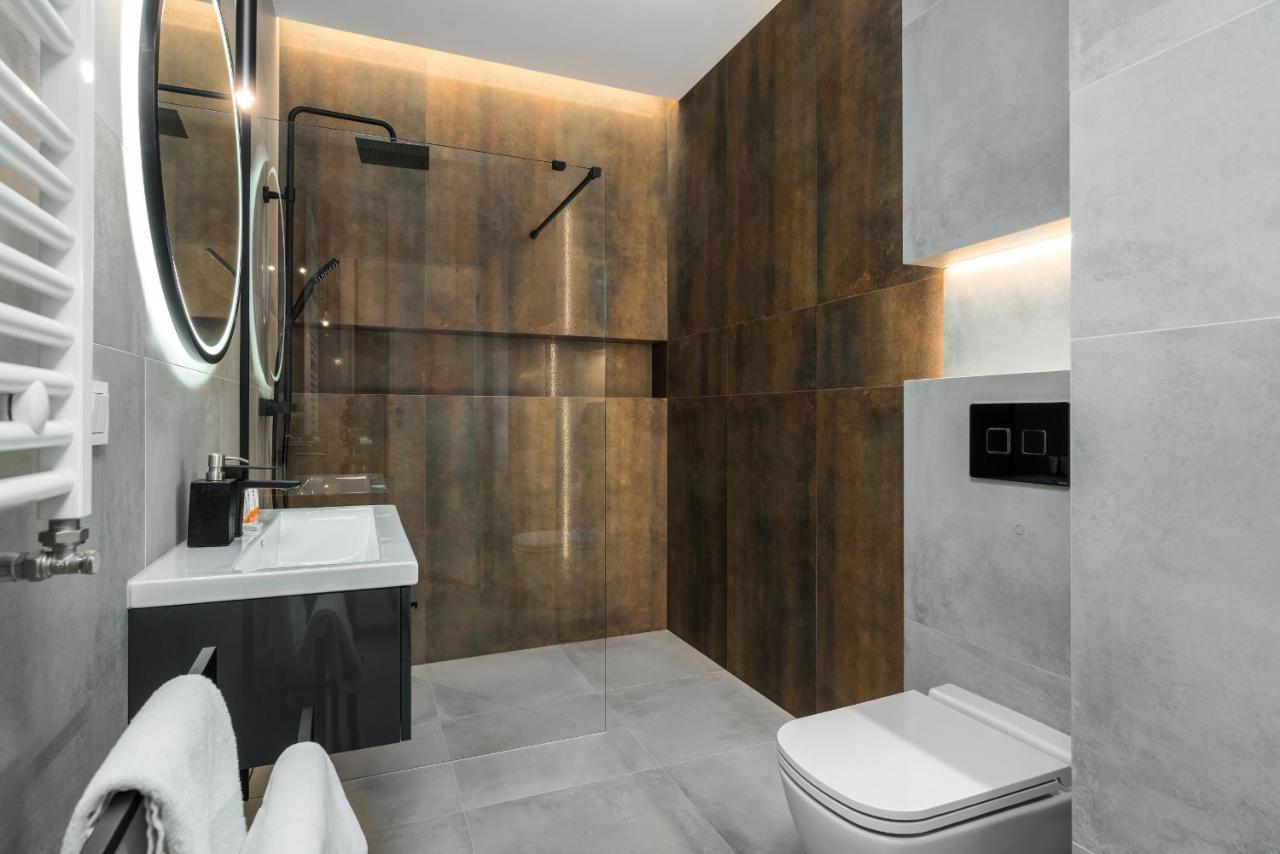 Apartments Poznan Chwaliszewo Residence With Free Garage By Noclegi Renters 외부 사진