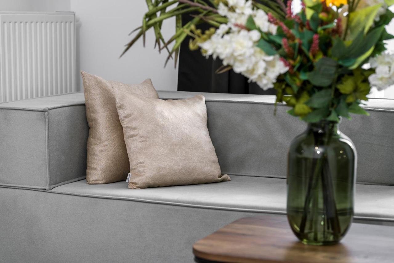 Apartments Poznan Chwaliszewo Residence With Free Garage By Noclegi Renters 외부 사진