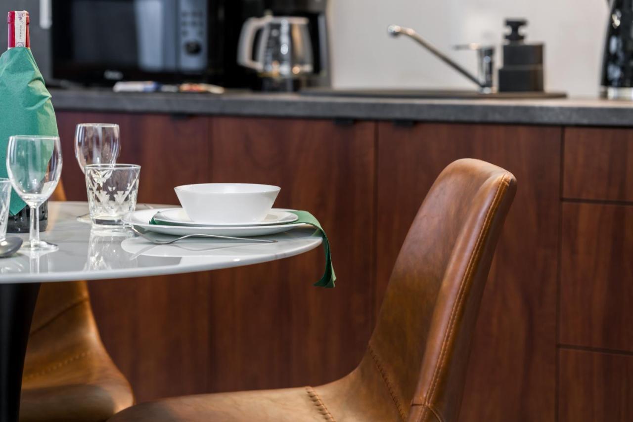 Apartments Poznan Chwaliszewo Residence With Free Garage By Noclegi Renters 외부 사진
